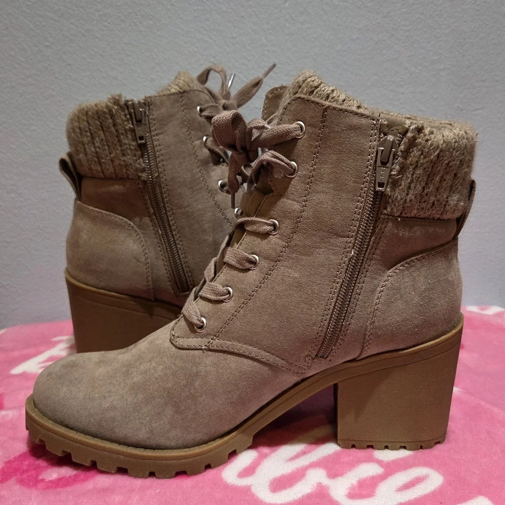 Sun N Stone Women's Mushroom Micro Lace Up Heeled Boot, Size 9.5M - Picture 5 of 9